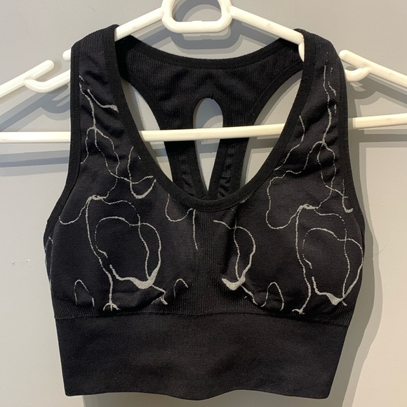 Patterned Black Sports Bra - Picture 1 of 2